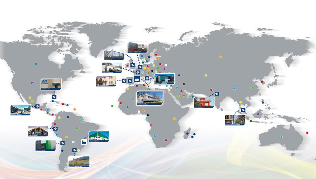 01 - Roberlo-in-the-world