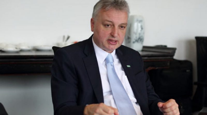 07 - Gates-anuncia-novo