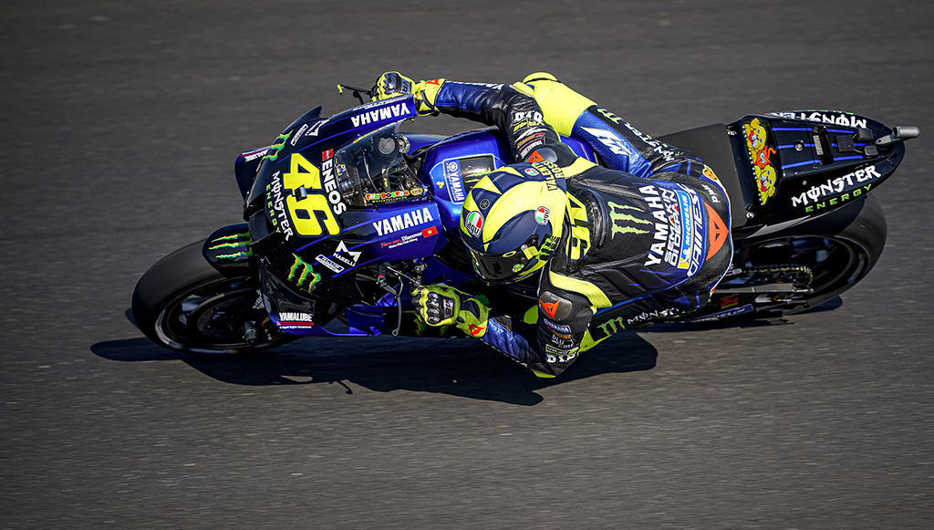 10 - Cromax-e-Yamaha