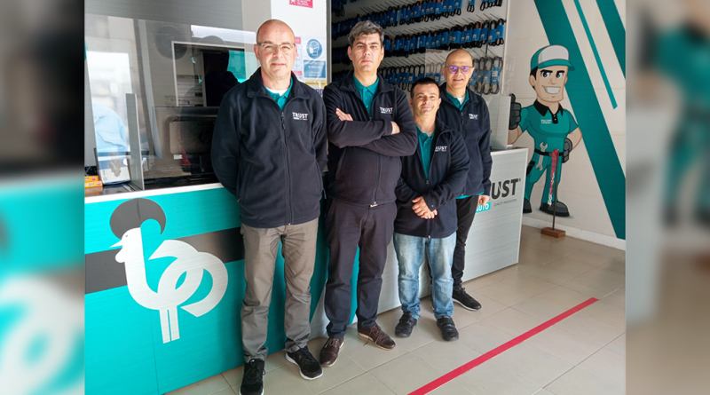 04 - Barcelparts-–-Nasce-a-primeira-loja