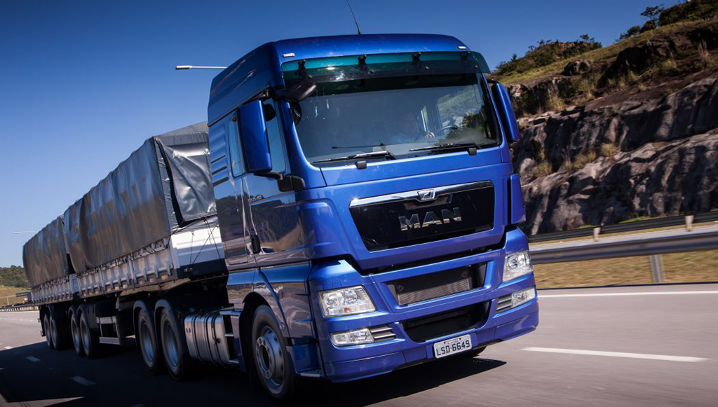 07 - MAN-Truck-está-a-moldar