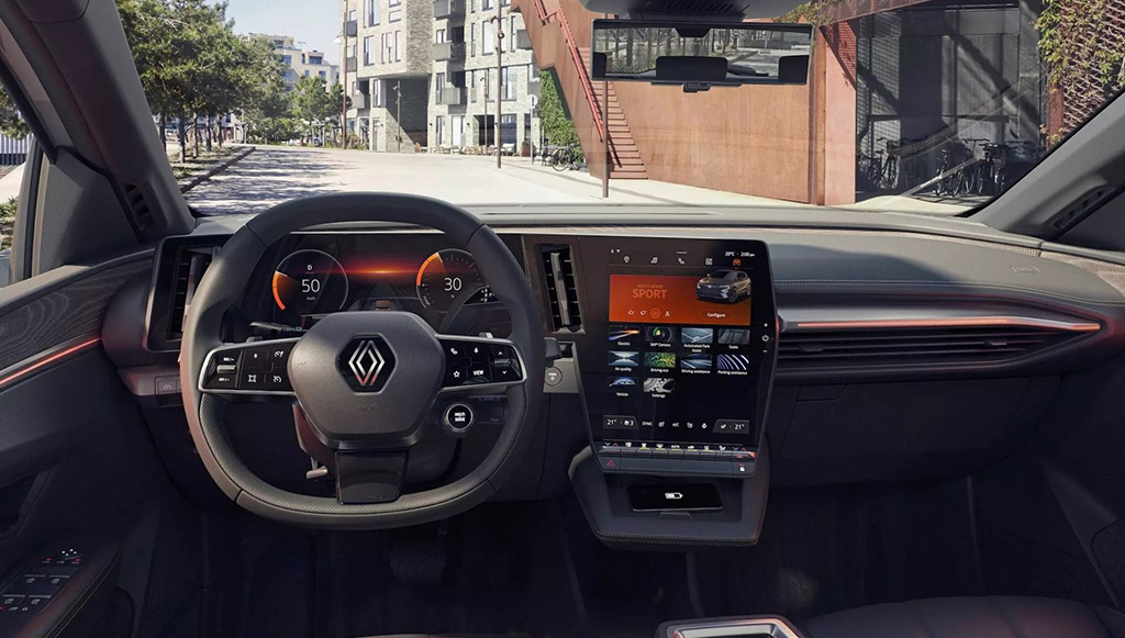 09 - Renault-Megane-E-TECH-equipado-1