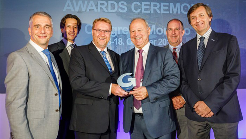 12 - DENSO-ganha-premio-Fornecedor