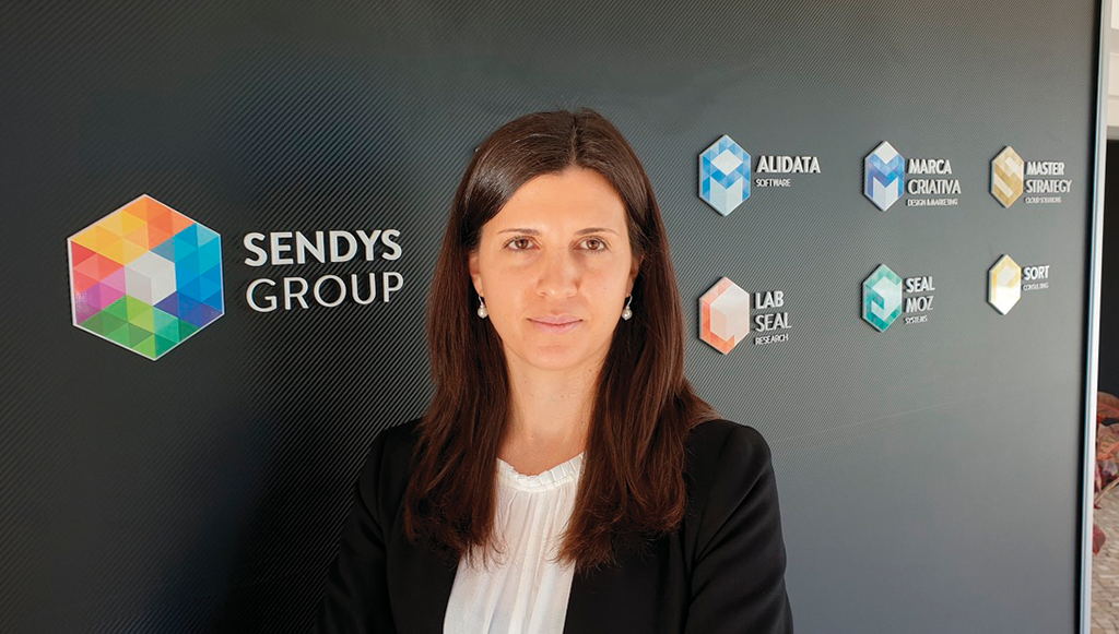 02 - Cristina Cardoso Diretora de Vendas ALIDATA
