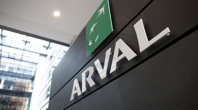 03 - Arval lança Arval Connect