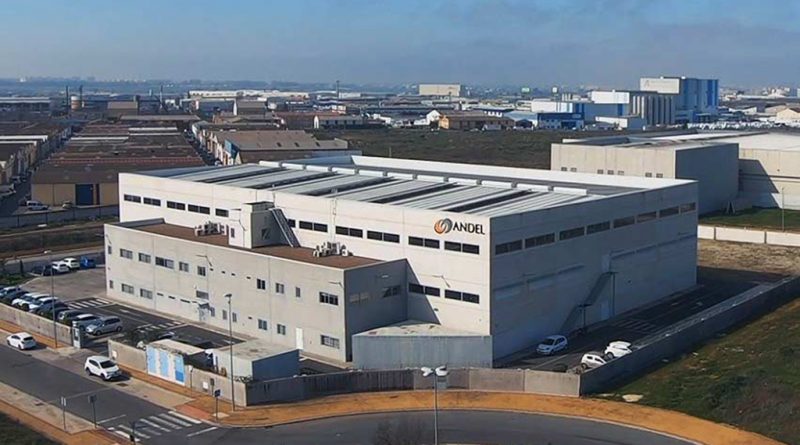 06 - Andel entra em Portugal