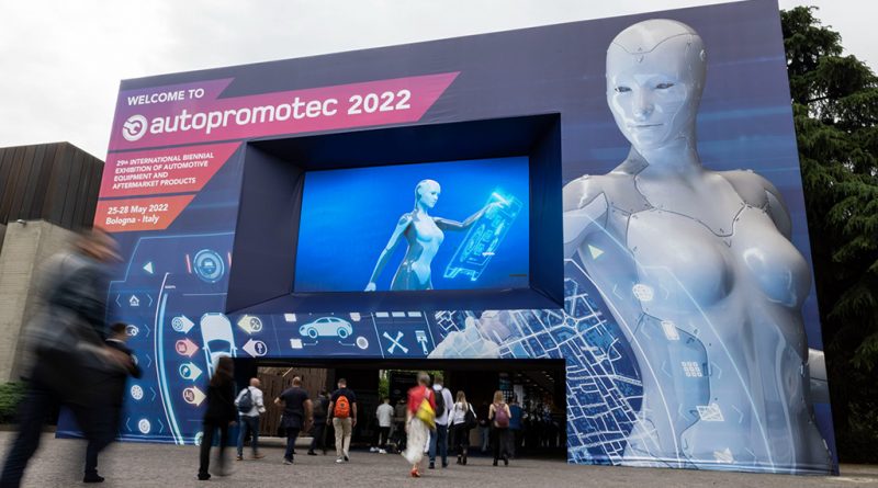 06 - Autopromotec regressa forte