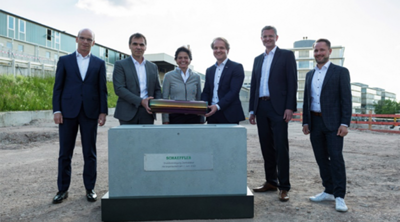 06 - Schaeffler lança a primeira pedra para laboratório central