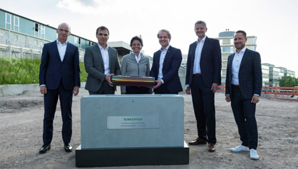 06 - Schaeffler lança a primeira pedra para laboratório central
