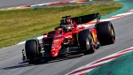07 - Carlos Sainz vence Grande Prémio da Grã Bertanha com Pirelli