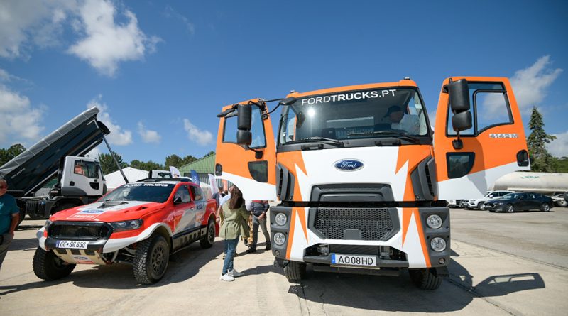 07 - Ford Trucks desvenda nova gama de veículos de construção
