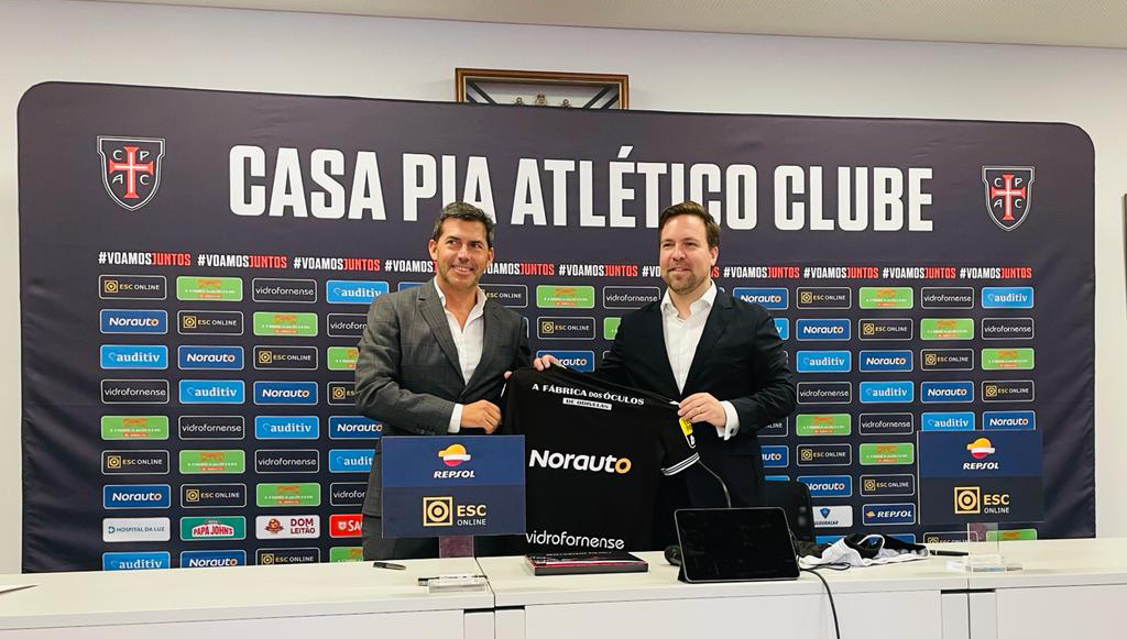 08 - NORAUTO patrocinador oficial do clube CASA PIA ATLÉTICO CLUBE