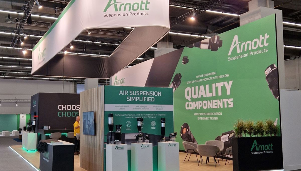 09 - Arnott apresenta na Automechanika dois pré lançamentos