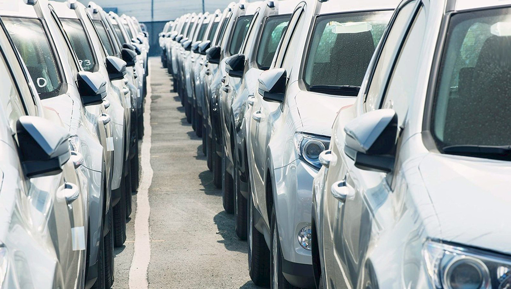 09 - Mercado automóvel regista queda de janeiro a agosto 2022