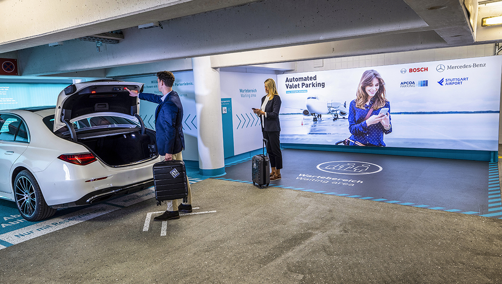 12 - Bosch estreia sistema de estacionamento sem condutor