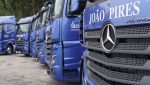 01 - Joao Pires Transportes renova frota com 50 Mercedes Benz Actros