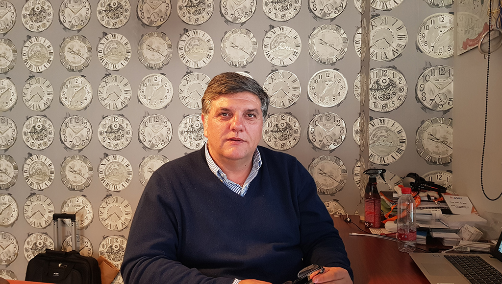 08 - Jose Luis Bravo afastado