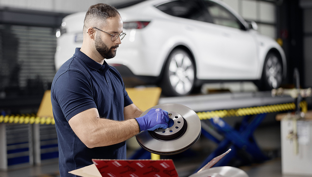 12 - ZF Aftermarket focada nos sistemas de travagem dos VE