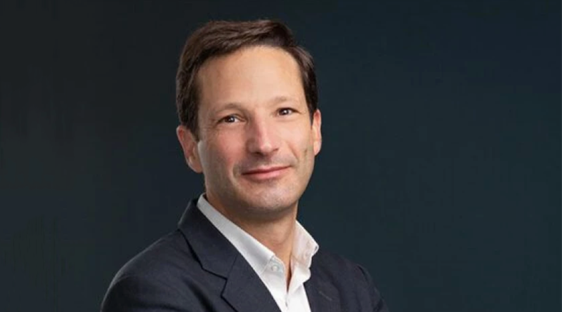 01 - Edouard Pirey assume direcao financeira da Valeo