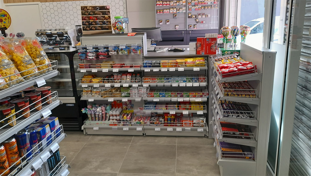 02 - Cepsa abre loja Depaso em Burgaes 2
