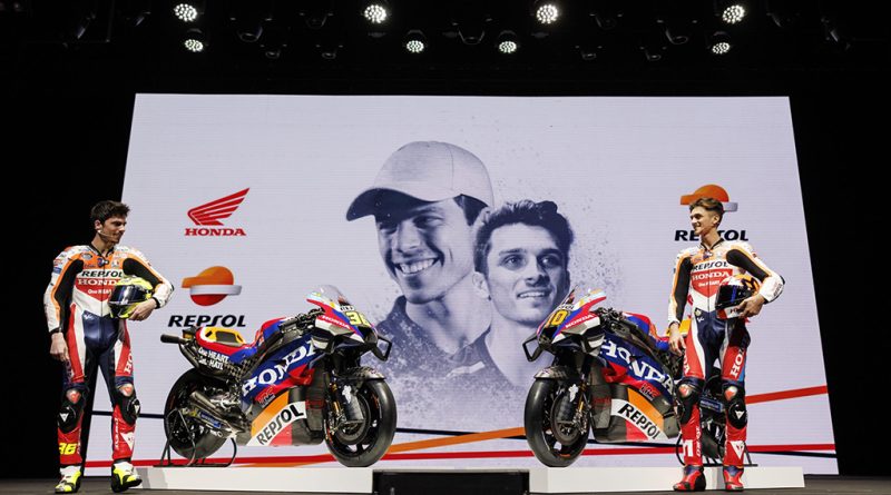 02 - GS Yuasa acompanha Repsol Honda na apresentacao oficial da equipa