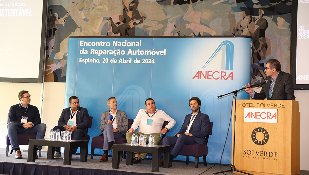 04 - ANECRA realizou Encontro empresarial focado no futuro das oficinas