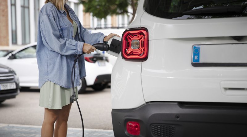 05 - Procura e oferta de veiculos eletricos usados sobe