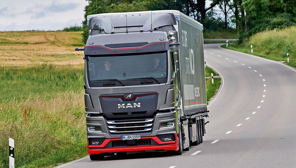 09 - MAN eTGX obtem pontuacao maxima pela revista Trucker