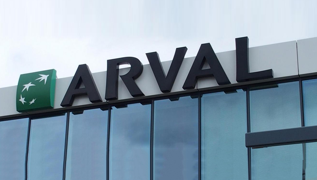 10 - Arval atinge marco de 20 mil viaturas em financiamento e gestao 