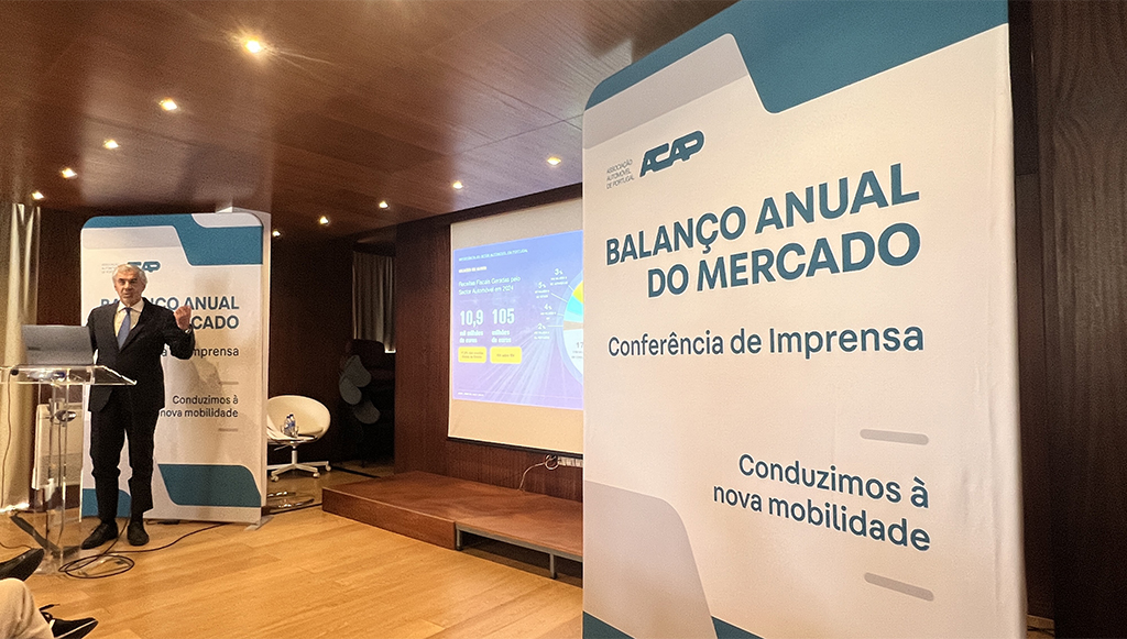 01 - Veiculos com mais de 20 anos continuam a dominar diz ACAP