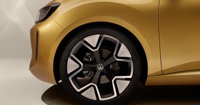 08 - O Governo e a Volkswagen assinaram uma declaracao para iniciar em 2027 a producao do ID. EVERY1 na Autoeuropa em Palmela. O projeto conta com apoio estatal de 30 milhoes de euros