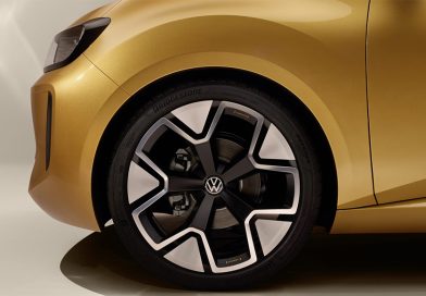 08 - O Governo e a Volkswagen assinaram uma declaracao para iniciar em 2027 a producao do ID. EVERY1 na Autoeuropa em Palmela. O projeto conta com apoio estatal de 30 milhoes de euros