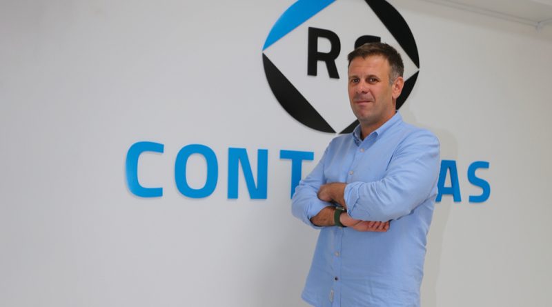 09 - RScontreras