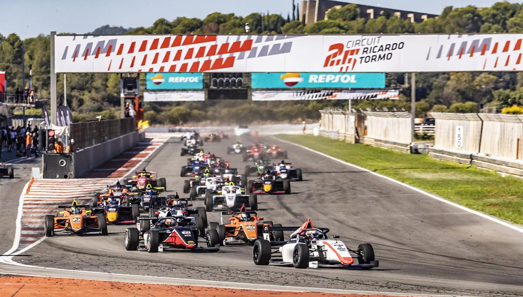 10 - NAPA Racing Weekend volta a encher Circuito Ricardo Tormo