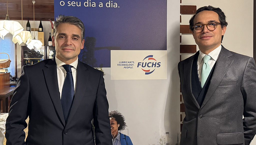 01 - FUCHS aumenta volume de negocios em mais de 17 milhoes de euros