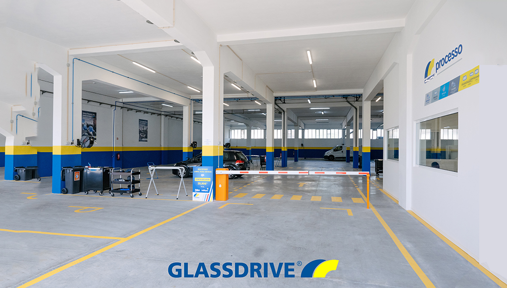 01 - Glassdrive investe em dois novos centros em Portugal