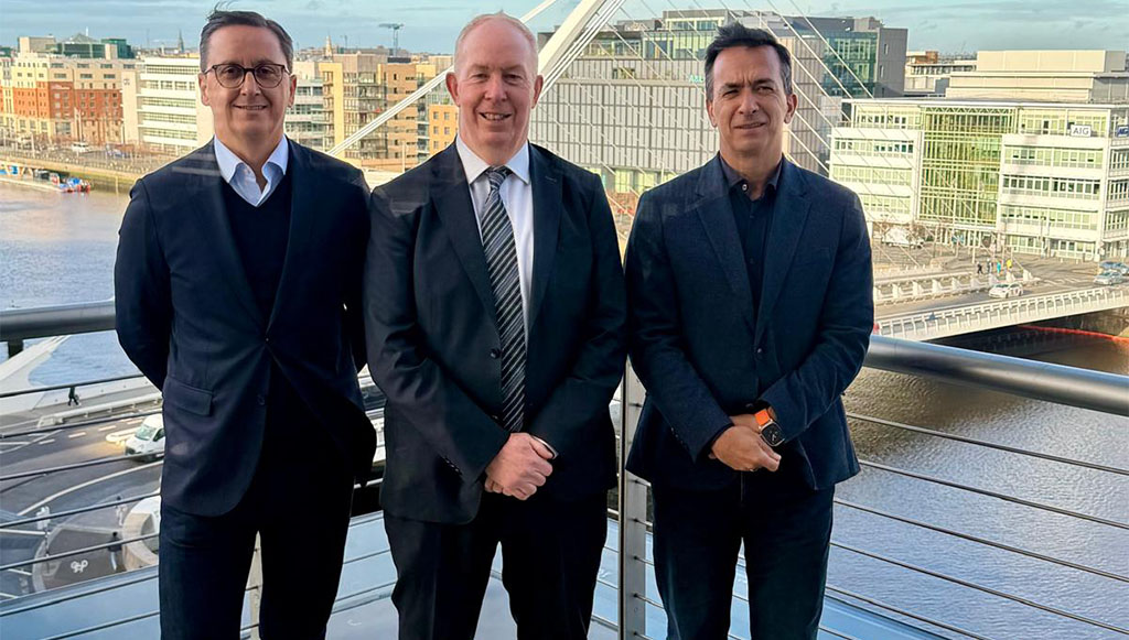 01 - Salvador Caetano Auto anuncia aquisicao do Grupo Cedar