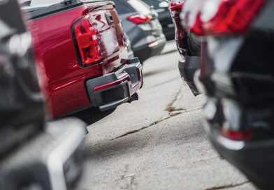 Carros usados deverão manter preços elevados em 2026