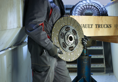 03 - Renault Trucks lanca pack de manutencao para embraiagens