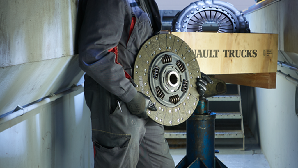 03 - Renault Trucks lanca pack de manutencao para embraiagens