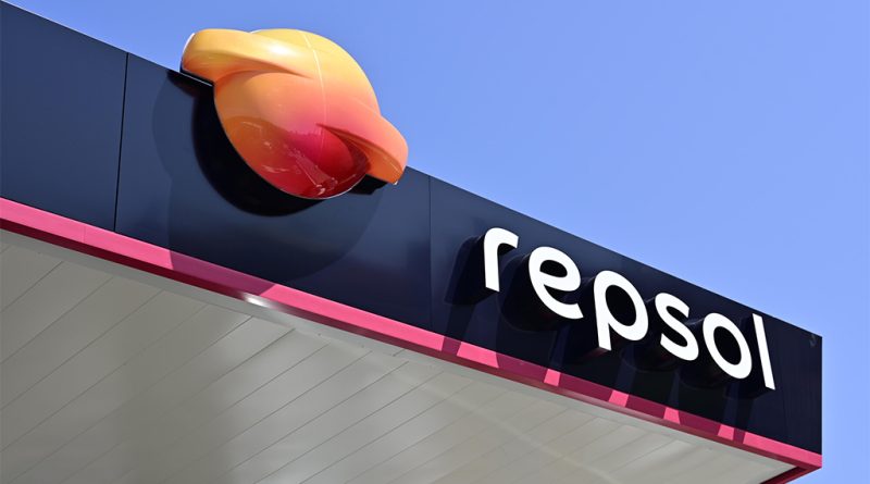 03 - Repsol preve investir 10 mil milhoes de euros ate 2028