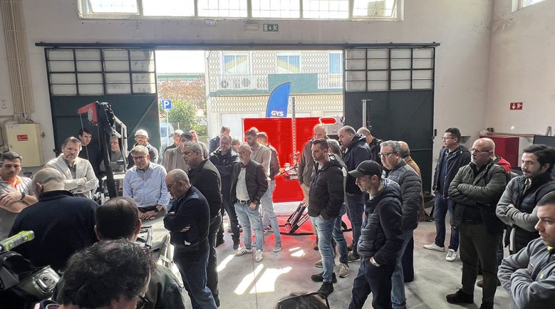 03 - Rodrisystem apresenta equipamentos para veiculos Tesla