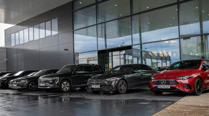 03 - Soc. Com. C. Santos promove Dias Mercedes Benz Certified