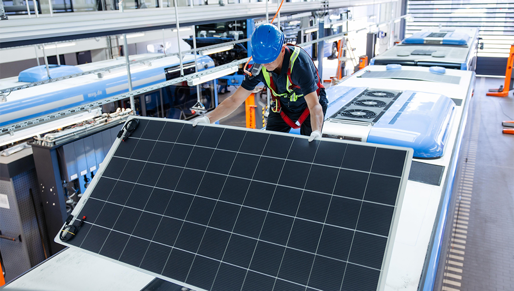 03 - ZF reforca eficiencia dos autocarros com SolarBoost