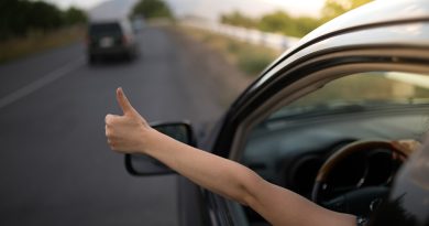 Hábitos de condução que deve conhecer antes de viajar