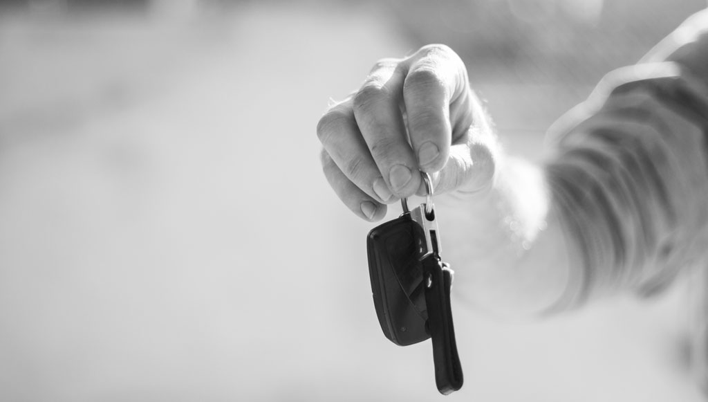 car-driving-keys-repair-97079