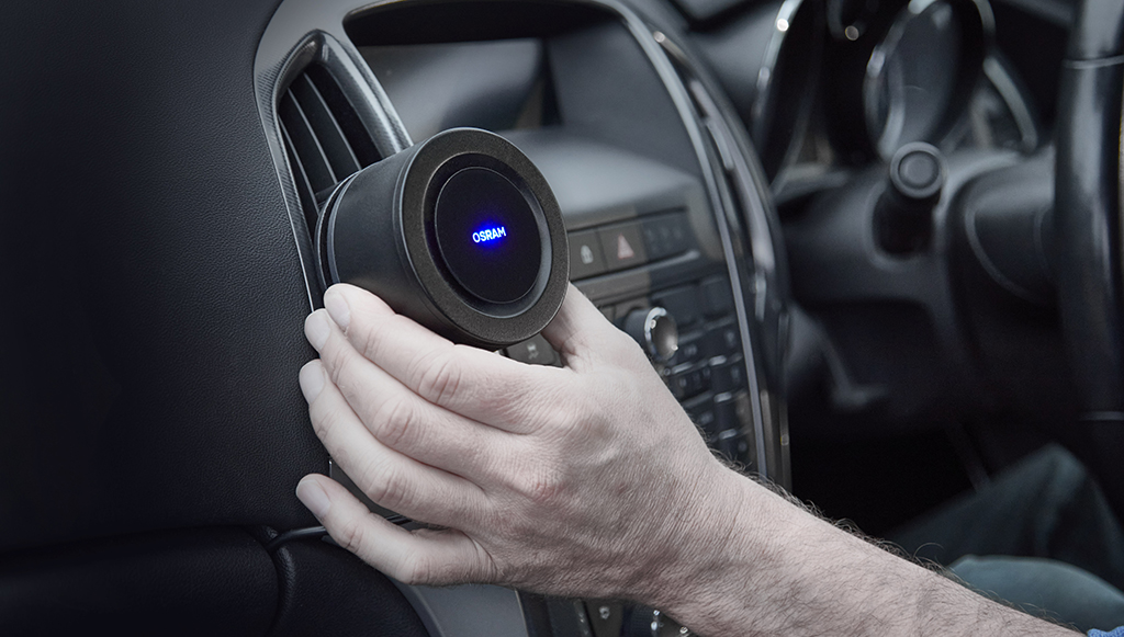 OSRAM-lanca-AirZingTM-purificador-automovel