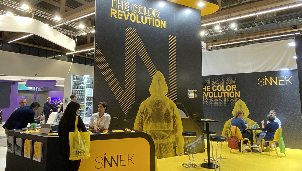 SINNEK-apresentou-na-Automechanika-a-nova-SINNEK-APP