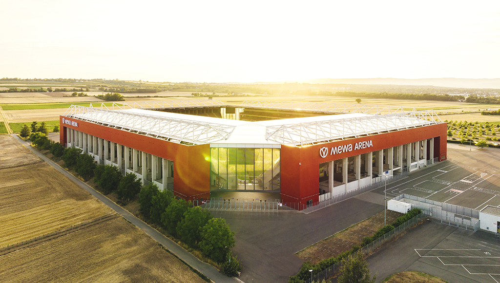 Mewa-Arena-foto-1