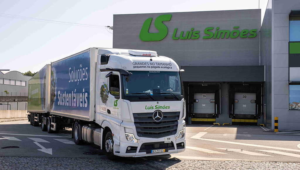 Luis-Simoes-adquire-dois-gigaliners